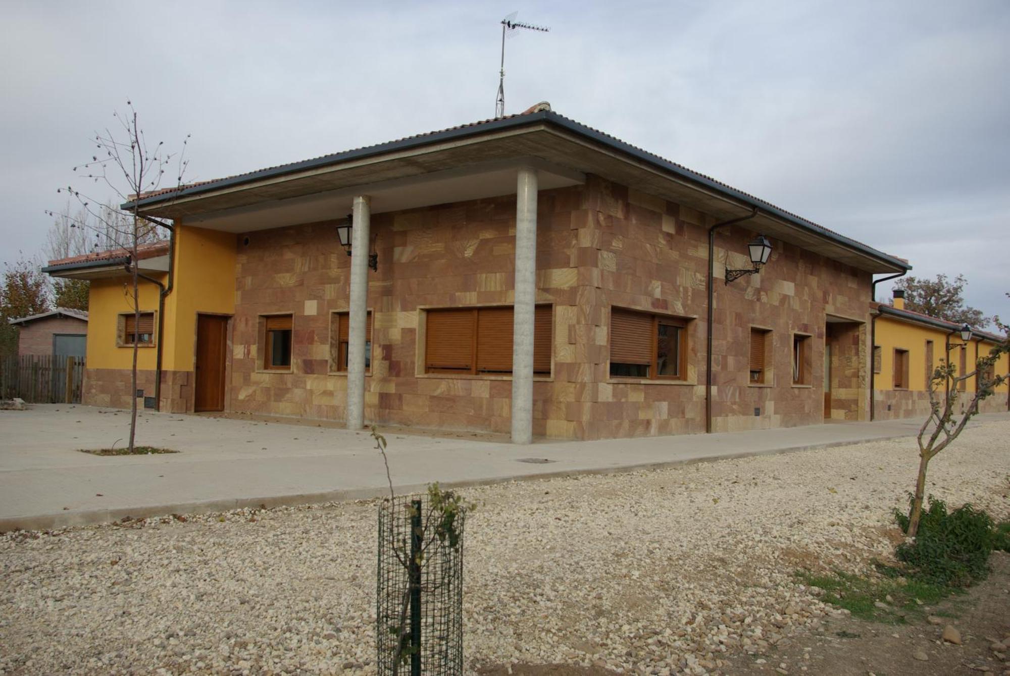 Bungalows Granja Escuela Arlanzon ภายนอก รูปภาพ