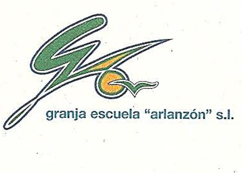 Bungalows Granja Escuela Arlanzon ภายนอก รูปภาพ